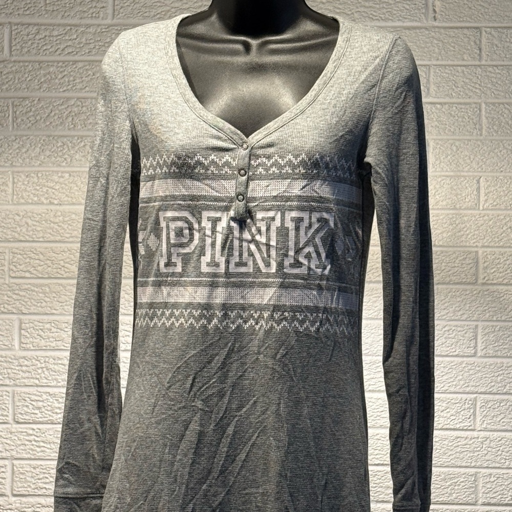 PINK‎ Victoria's Secret Gray Long Sleeve Blouse
